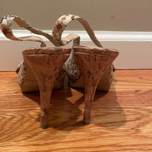 Peep toe flower printed cork heel - Picture 3 of 6